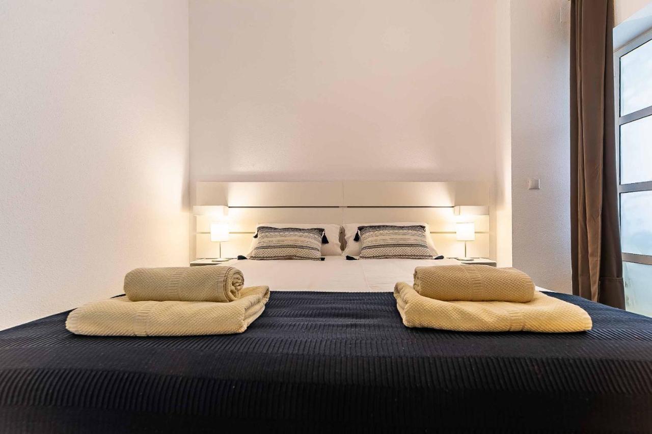 Sur Suites Castillo ฟูเอนฮิโรลา ภายนอก รูปภาพ